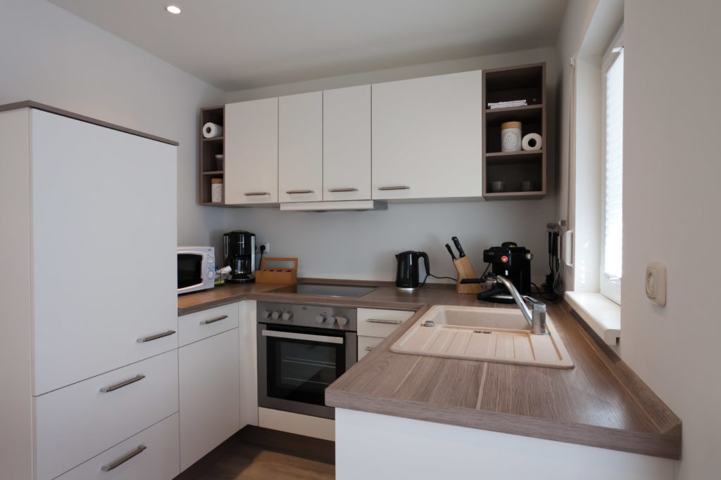 Badezimmer mit Fenster